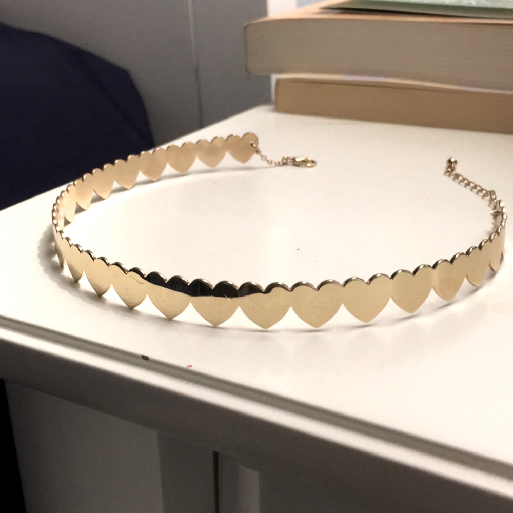Gold Heart Choker